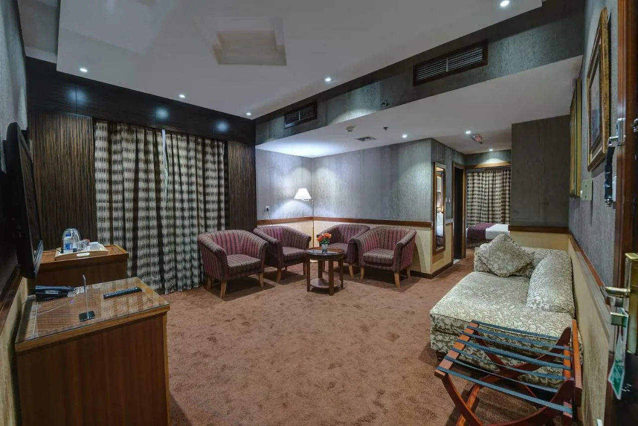 Delmon Palace Hotel Ντουμπάι